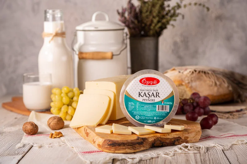 Peynir & Süt Ürünleri - Taze Kaşar, Beyaz Peynir ve Tereyağı